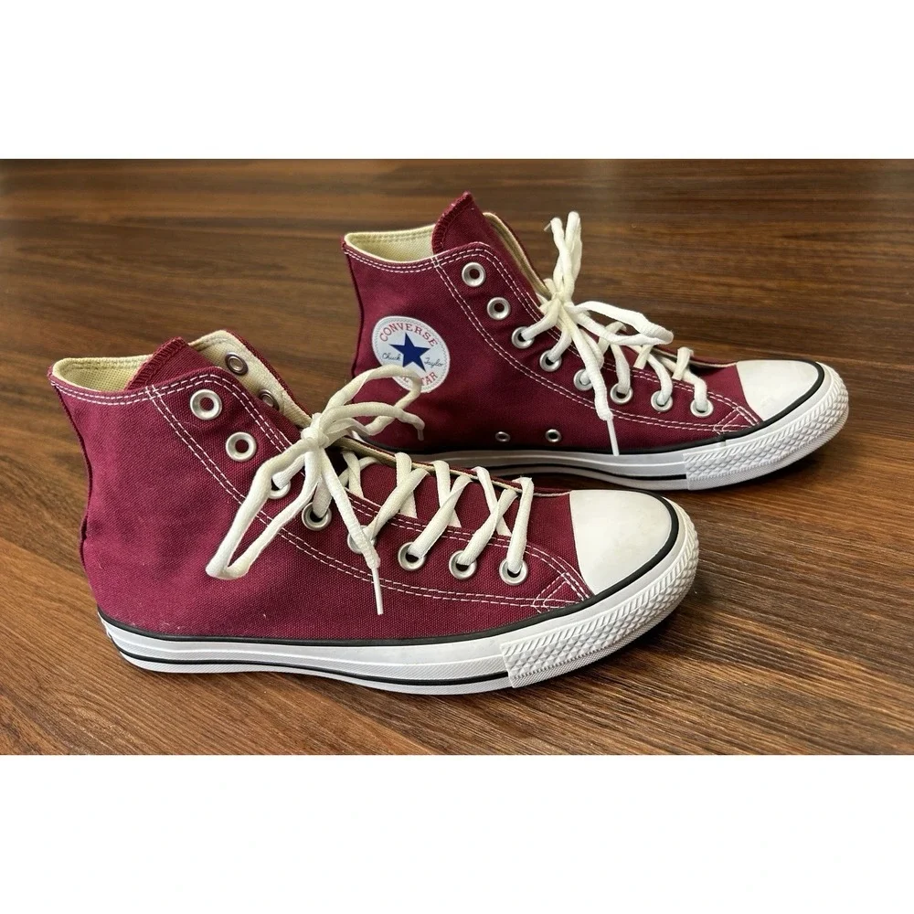 Converse Chuck Taylor All Star High Maroon Men's Size 7 Women's Size 9 M9613